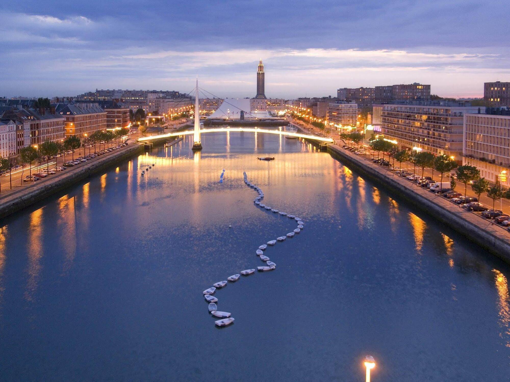 Aparthotel Adagio Access Le Havre Les Docks Exterior photo